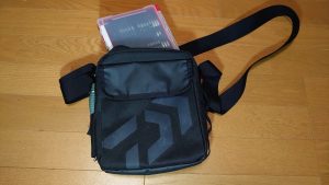 ショルダーポーチ