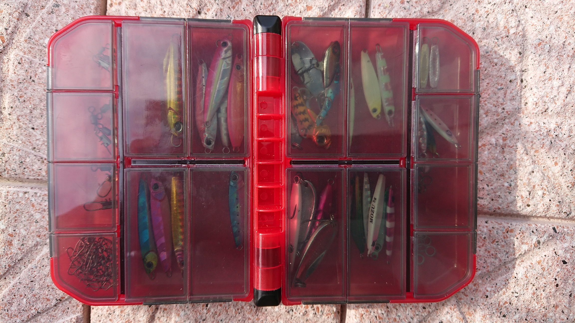 Daiwa マルチケース 122MD