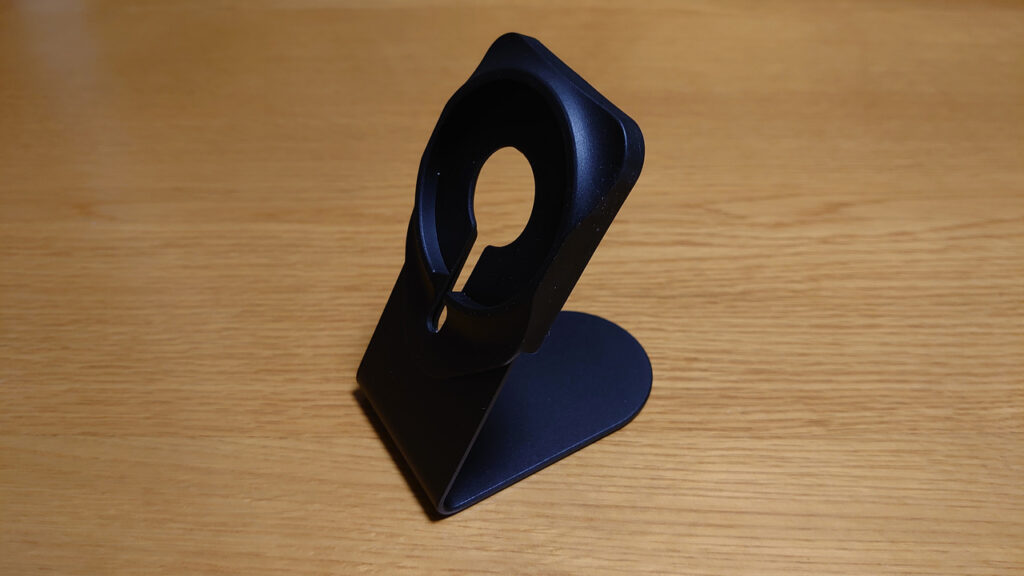 MagSafe充電器用アルミニウムスタンド AMS-DSCHALBK